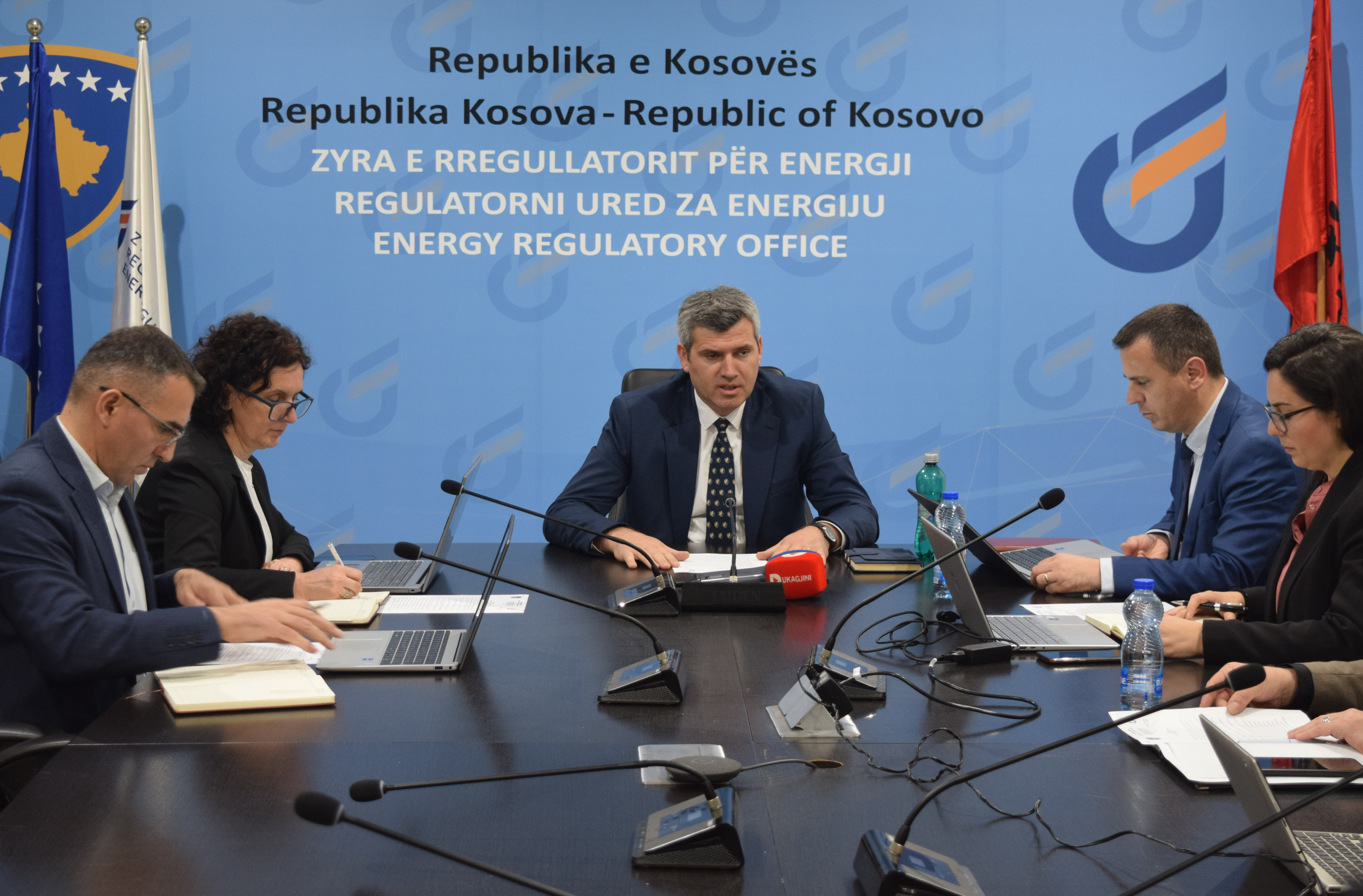 28.03.2028